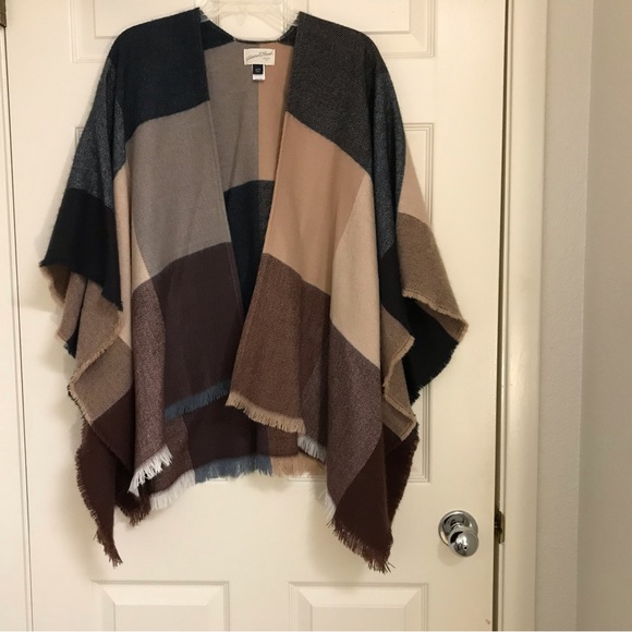 Universal Thread Sweaters - Universal Thread Good Co. Poncho